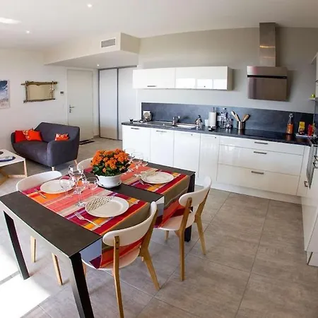 Apartment Superbe T3 - Sur La - Grande Terrasse - Wifi *